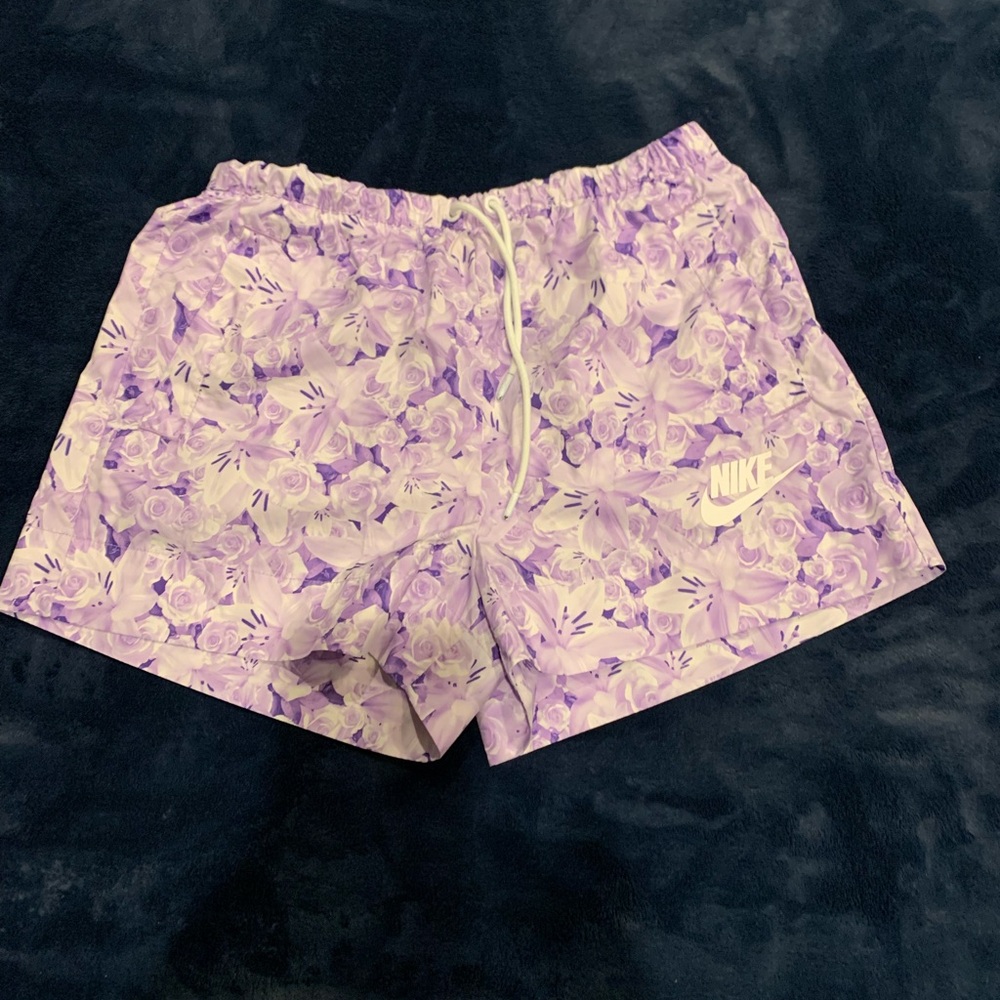 Women’s Nike Shorts Size Small